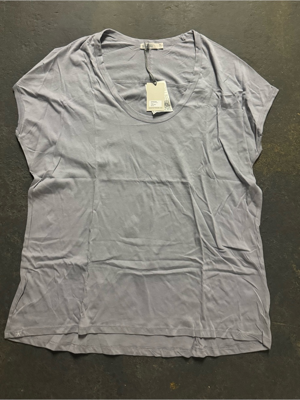 Barefoot Dreams Mc Scoop Neck Tee
